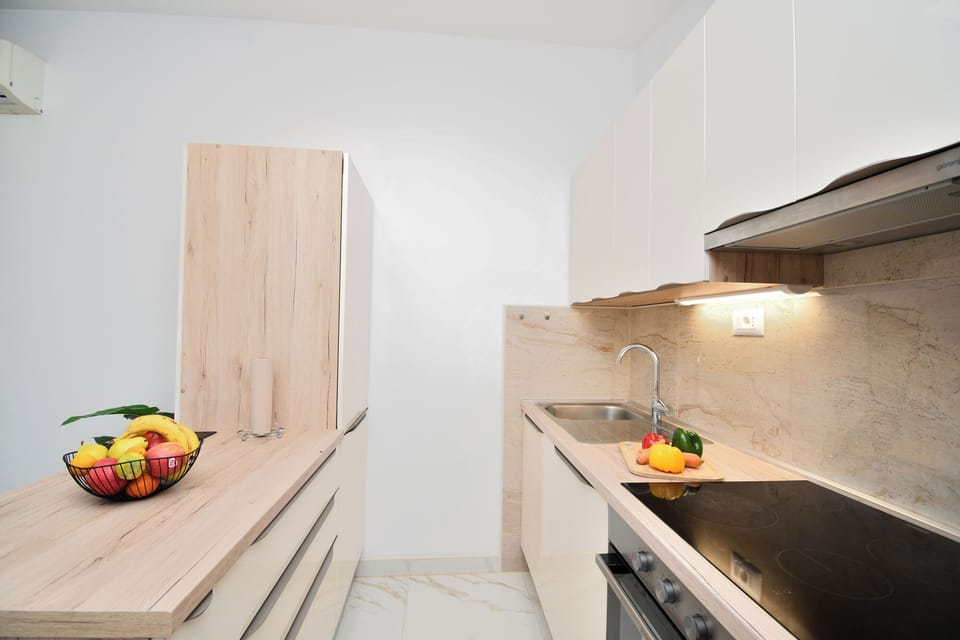 Apartment (A2) | Private kitchen | Fridge, microwave, stovetop, espresso maker