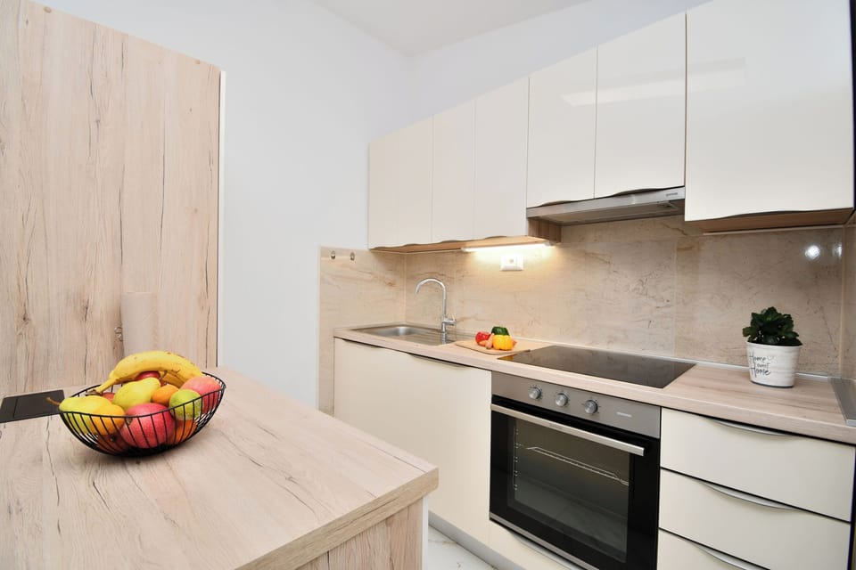 Apartment (A2) | Private kitchen | Fridge, microwave, stovetop, espresso maker