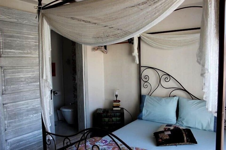 Standard Double Room, Balcony | Rollaway beds, free WiFi