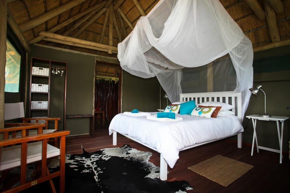 Standard Double Room | Premium bedding, in-room safe, desk, laptop workspace