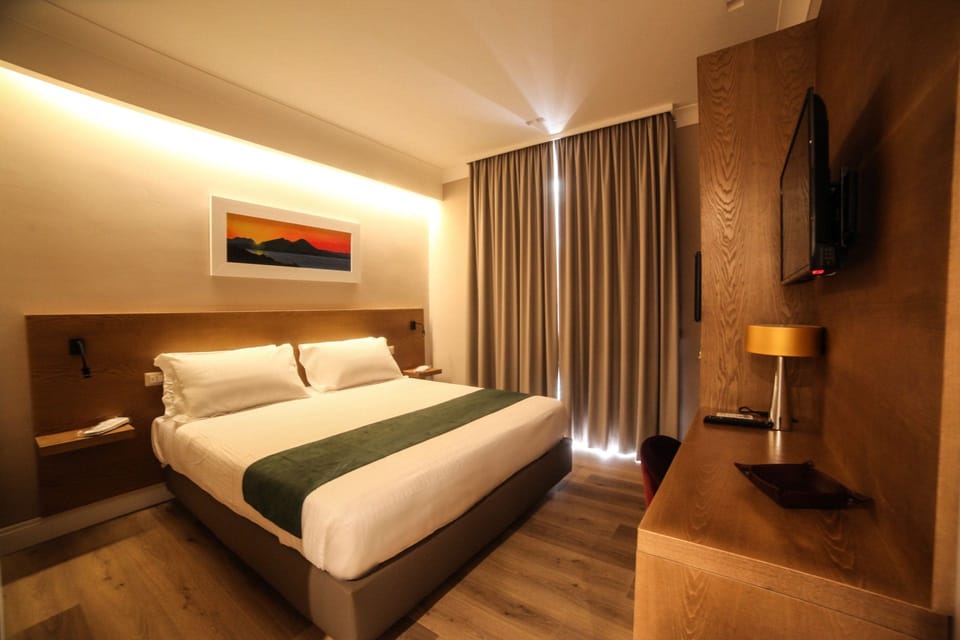 Deluxe Double Room, Courtyard View | Egyptian cotton sheets, premium bedding, down comforters