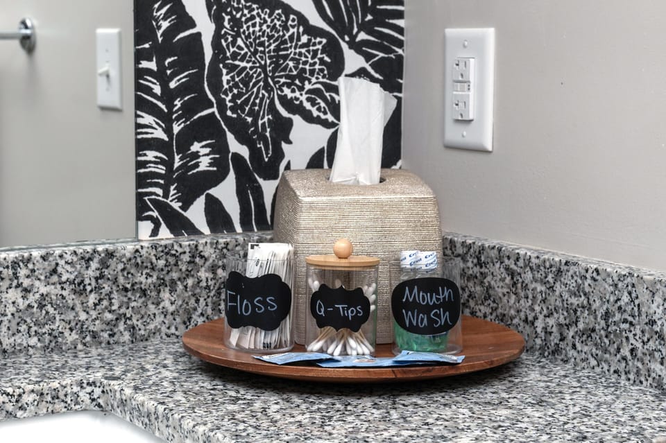 Bathroom amenities