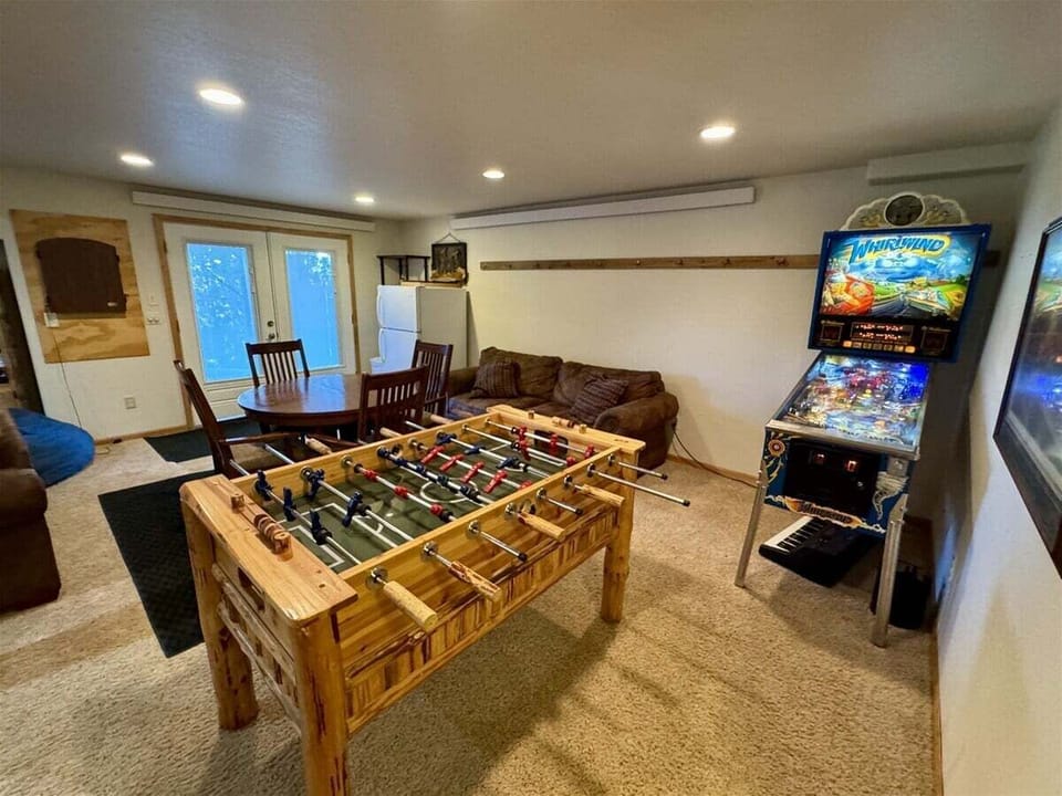 Lower level game room