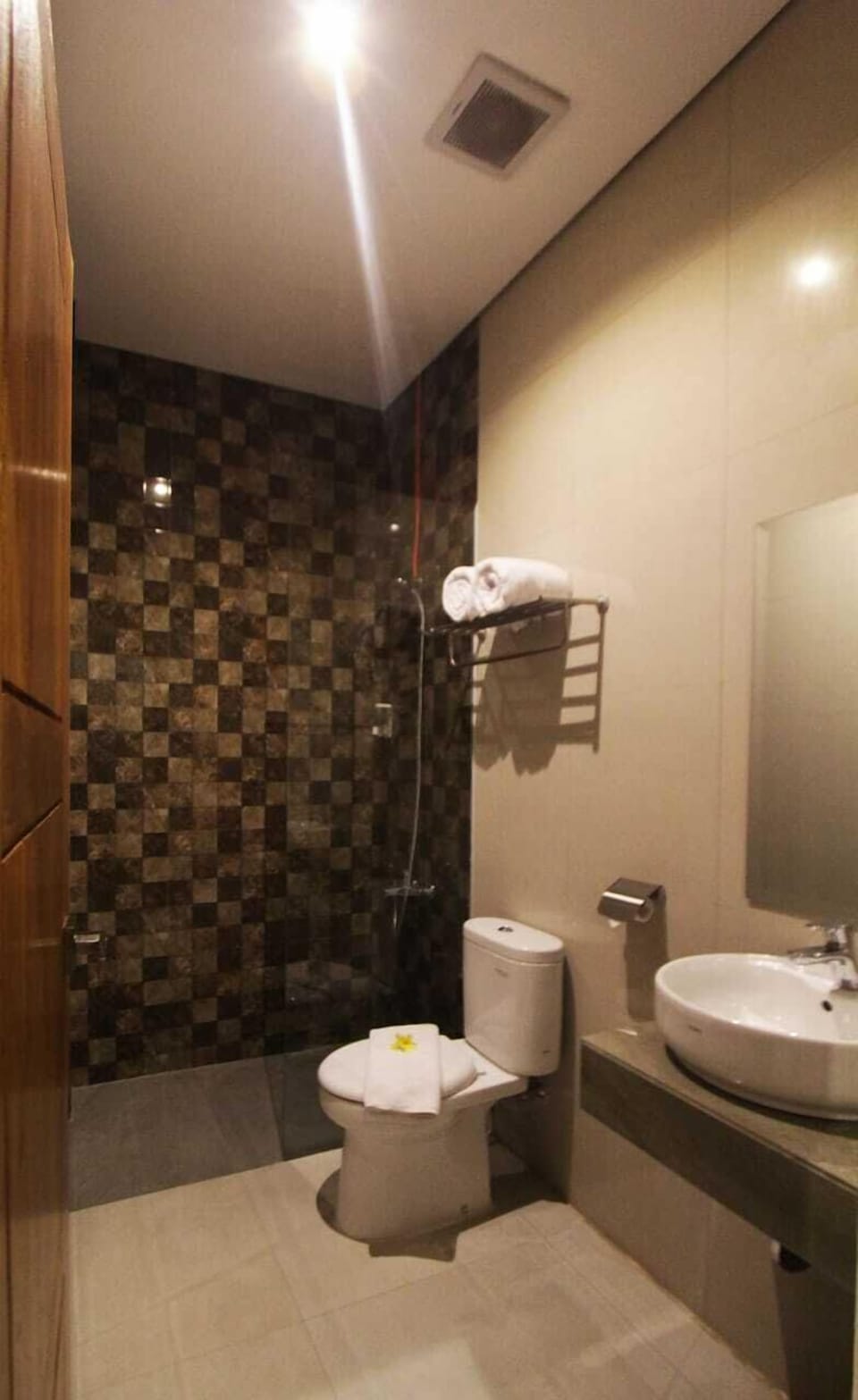 Room amenity