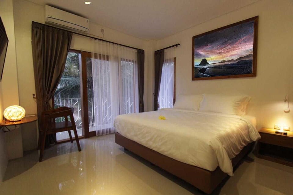Deluxe Double Room | Desk, free WiFi, bed sheets