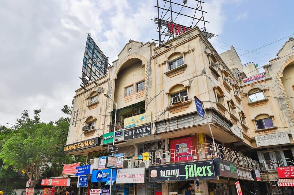 Hotel Swell by Sky Stays Hotel in Ahmedabad