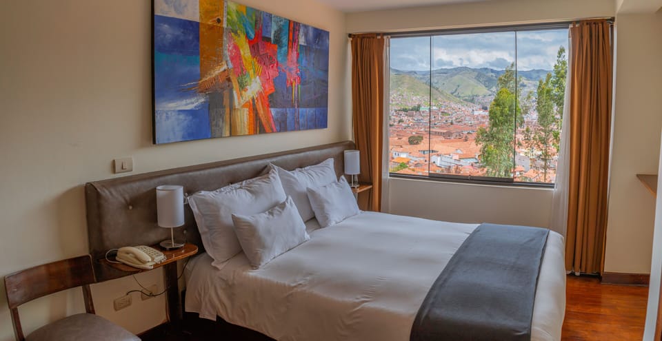 Classic Double or Twin Room | In-room safe, desk, free WiFi, bed sheets