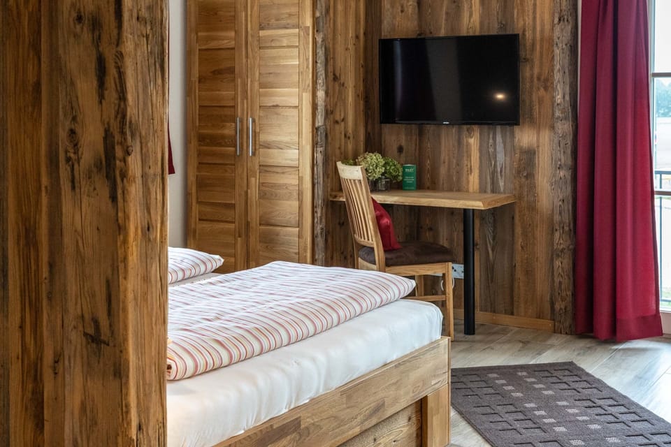Minibar, in-room safe, desk, soundproofing