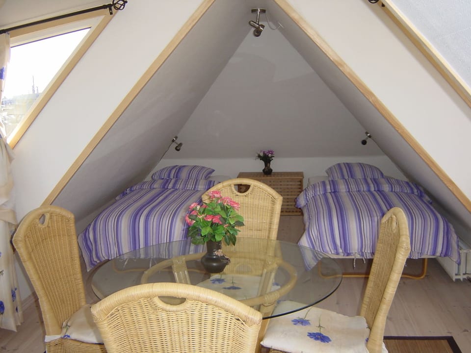 Superior Double Room, Shared Bathroom | Individually decorated, individually furnished, soundproofing