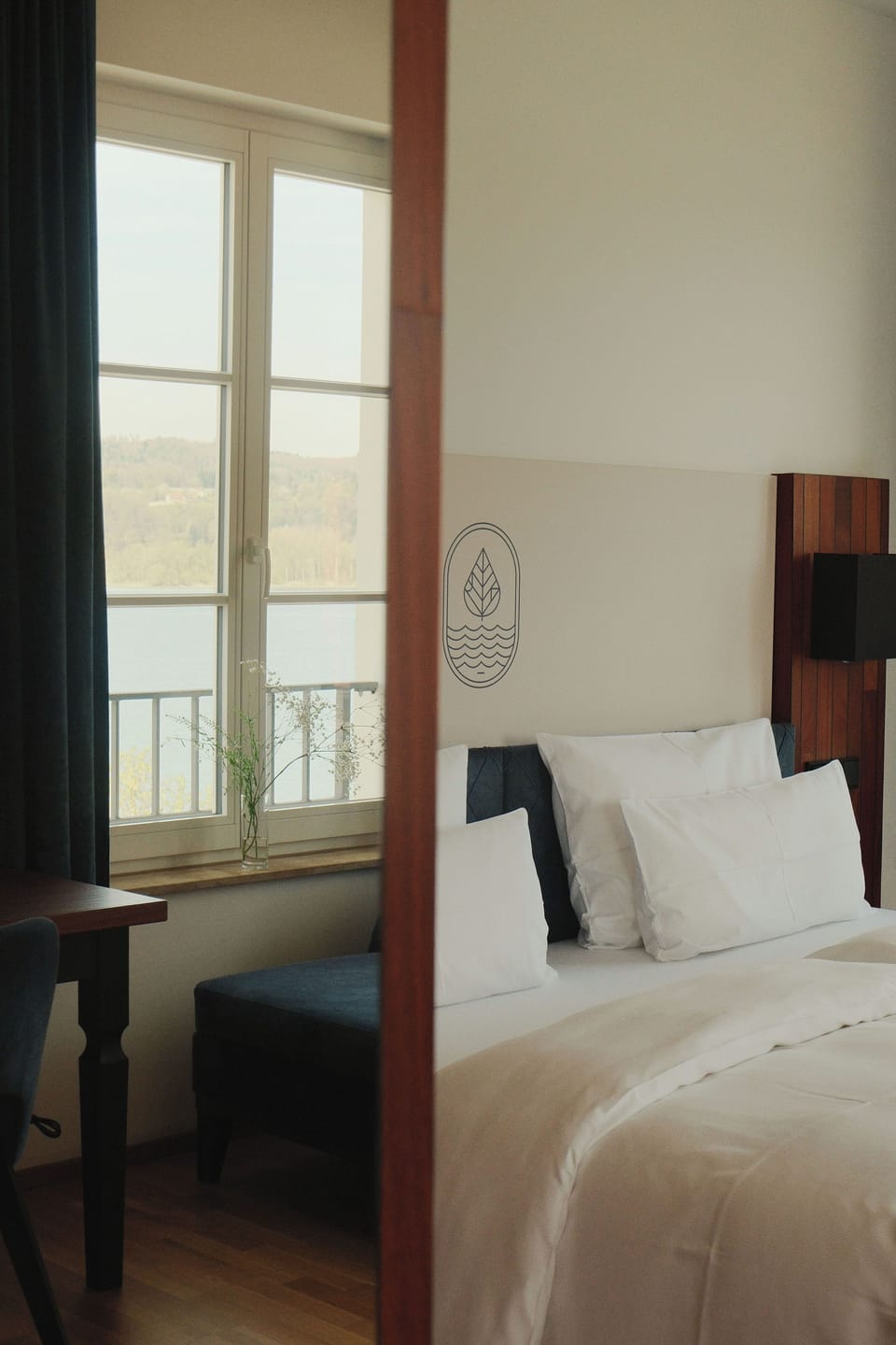 Double Room, Lake View | Hypo-allergenic bedding, in-room safe, desk, blackout drapes