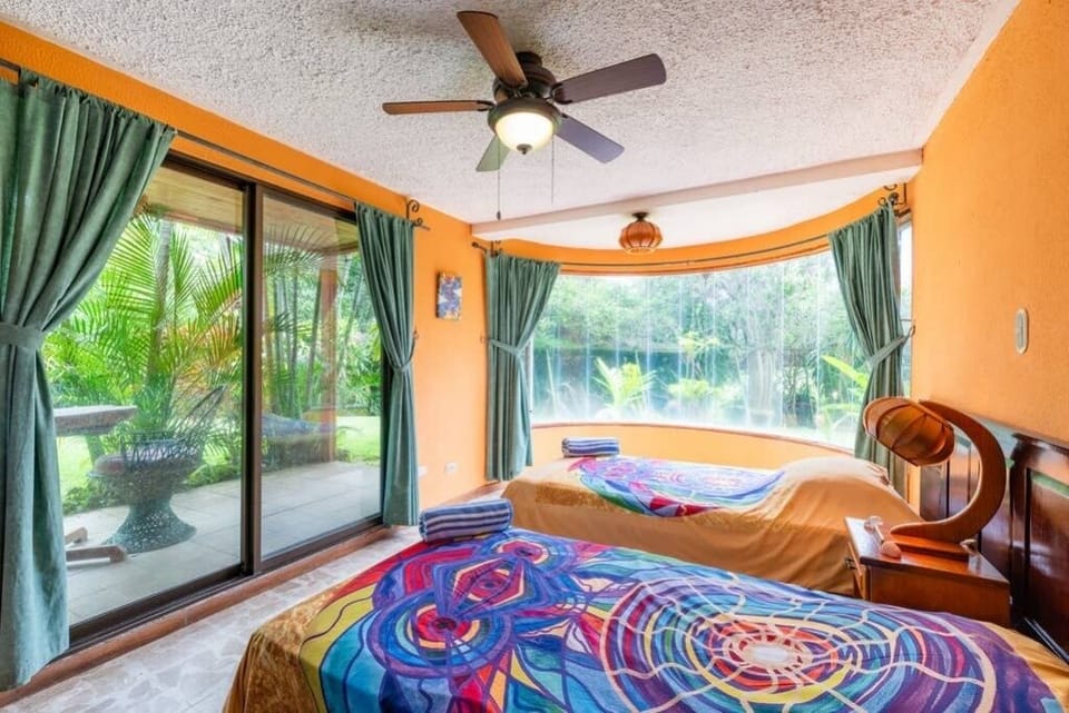 Main house - room 8