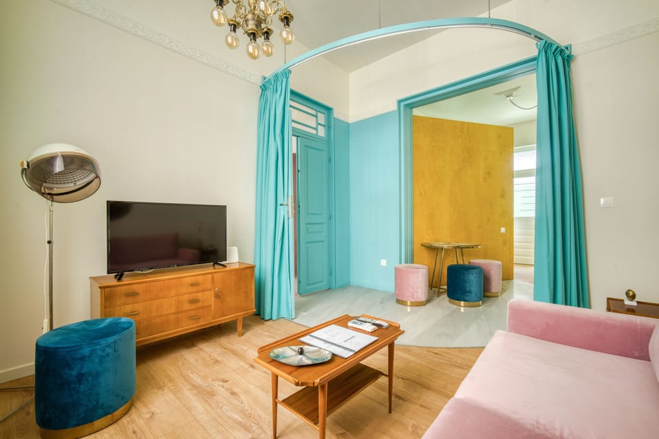 Luxury Apartment | Living room | LED TV