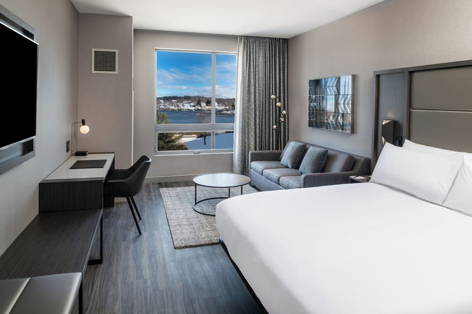 Room, 1 King Bed with Sofa bed, Harbor View | View from room