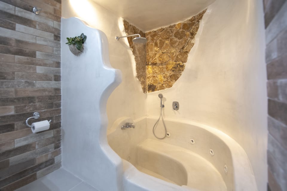 Jetted tub
