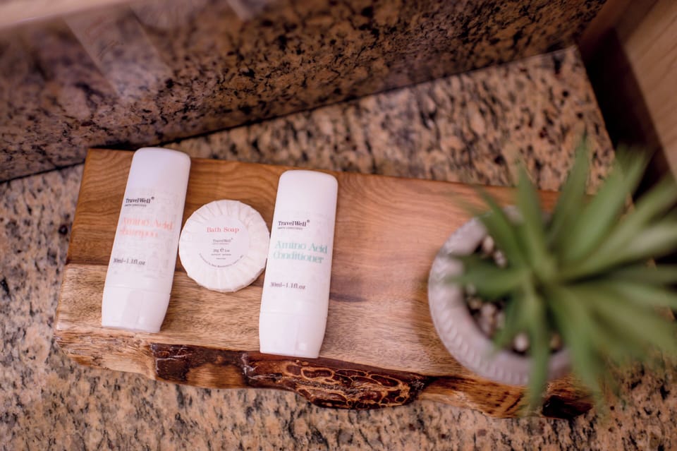 Bathroom amenities