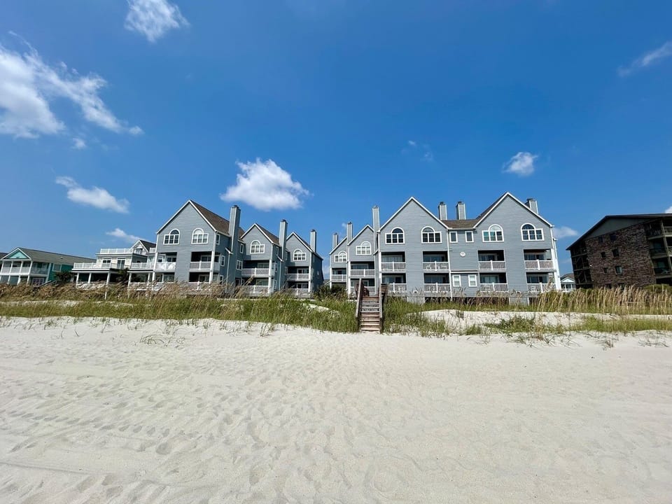 Condo, 2 Bedrooms | Exterior