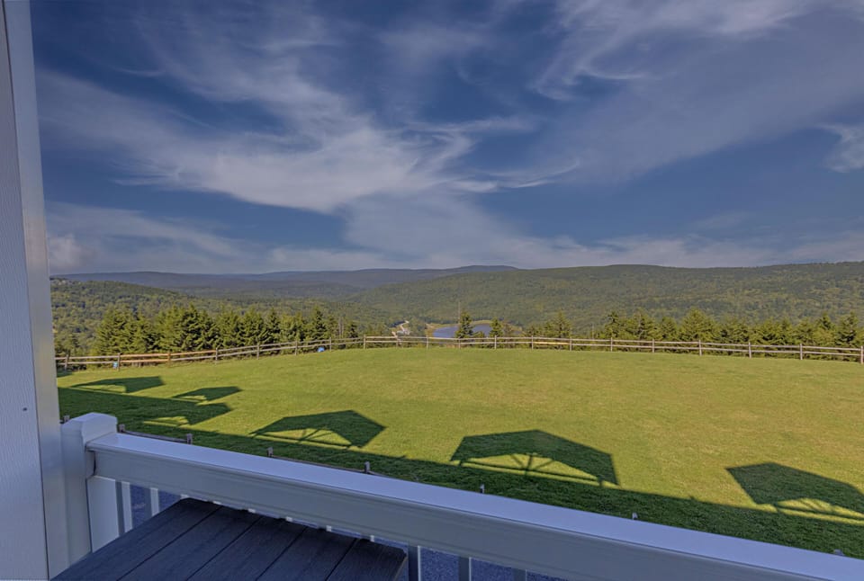 The views of the mountains and Shavers Lake are lovely!