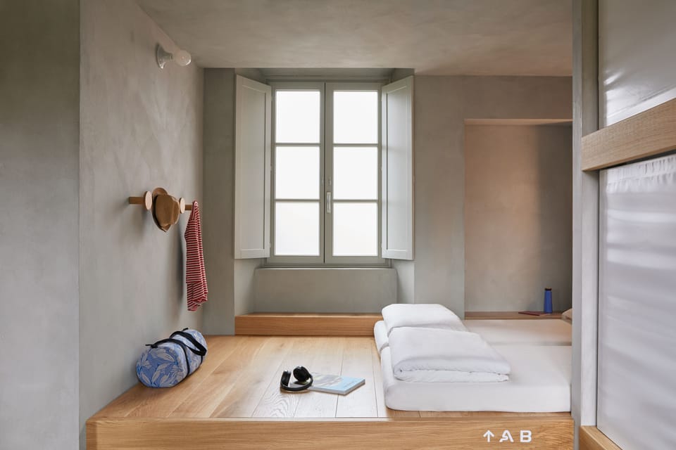 Family Room, Ensuite (Sestupla) | Bed sheets, wheelchair access