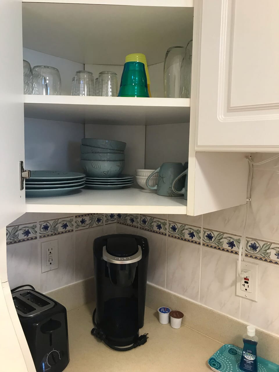 Glassware, dishes
