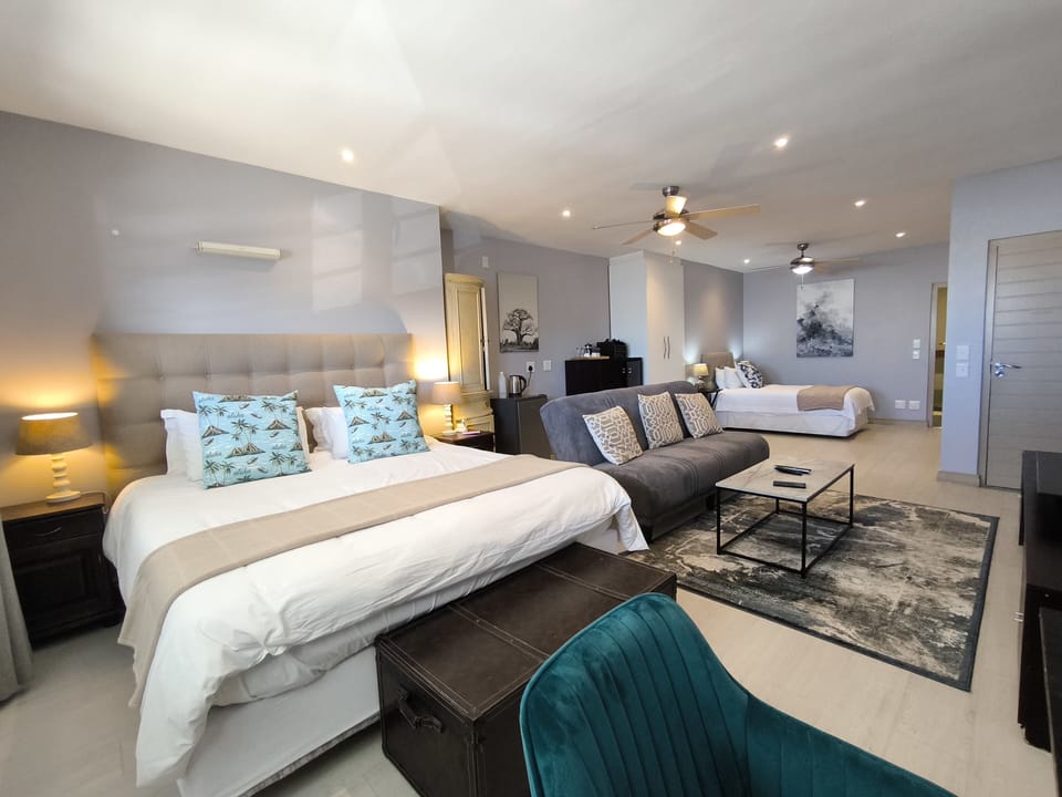 Family Room | Premium bedding, in-room safe, desk, laptop workspace