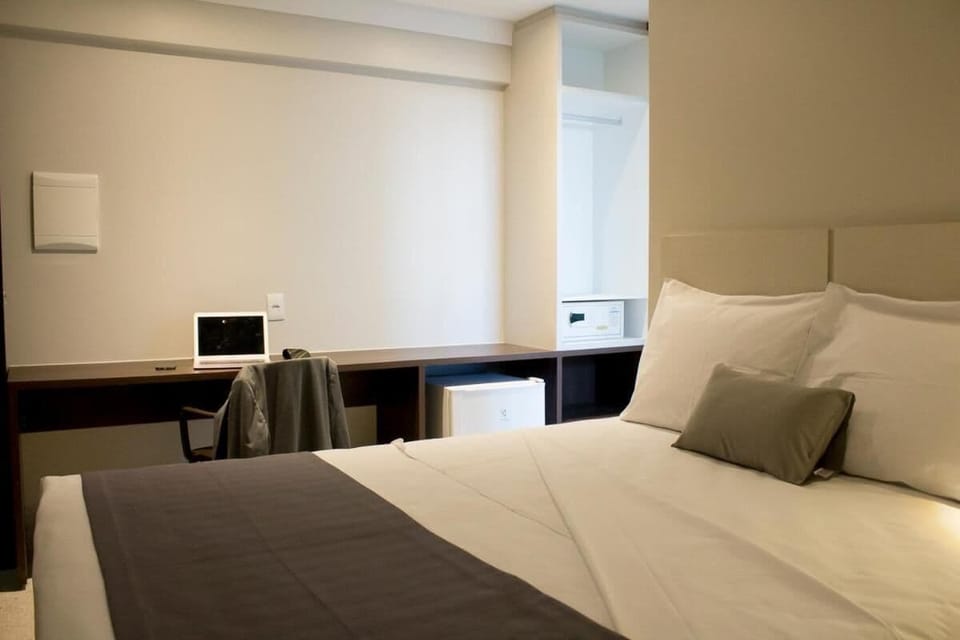 Minibar, in-room safe, desk, laptop workspace