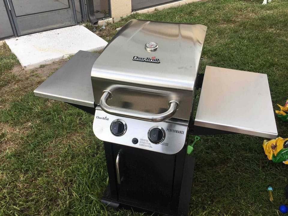 A grill is here for you and your guests.  We ask that you supply the gas (fill the tank) if it runs out during your stay and please keep it clean after use.