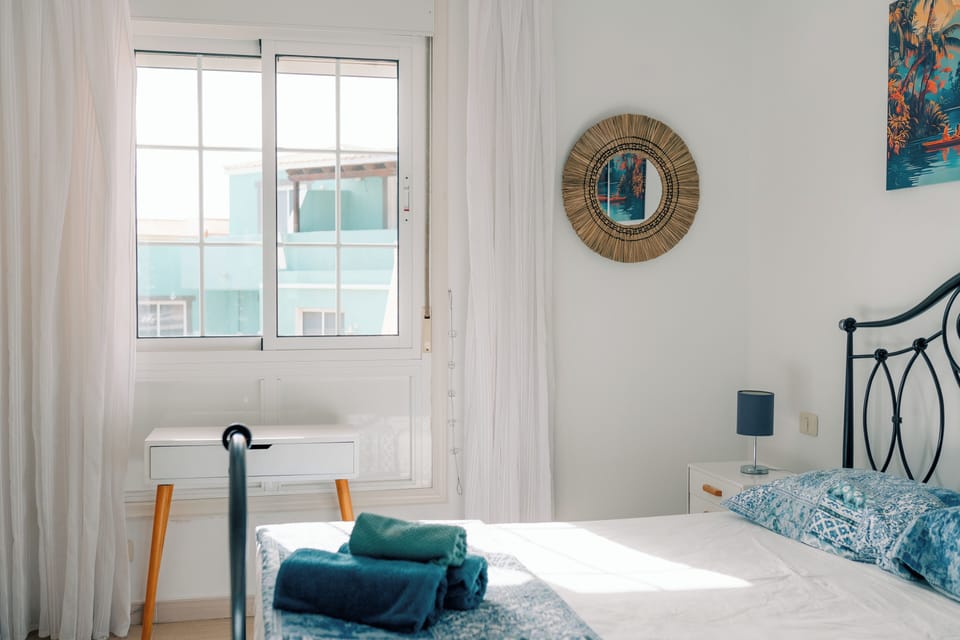 Comfort Double Room, Private Bathroom | Free WiFi, bed sheets