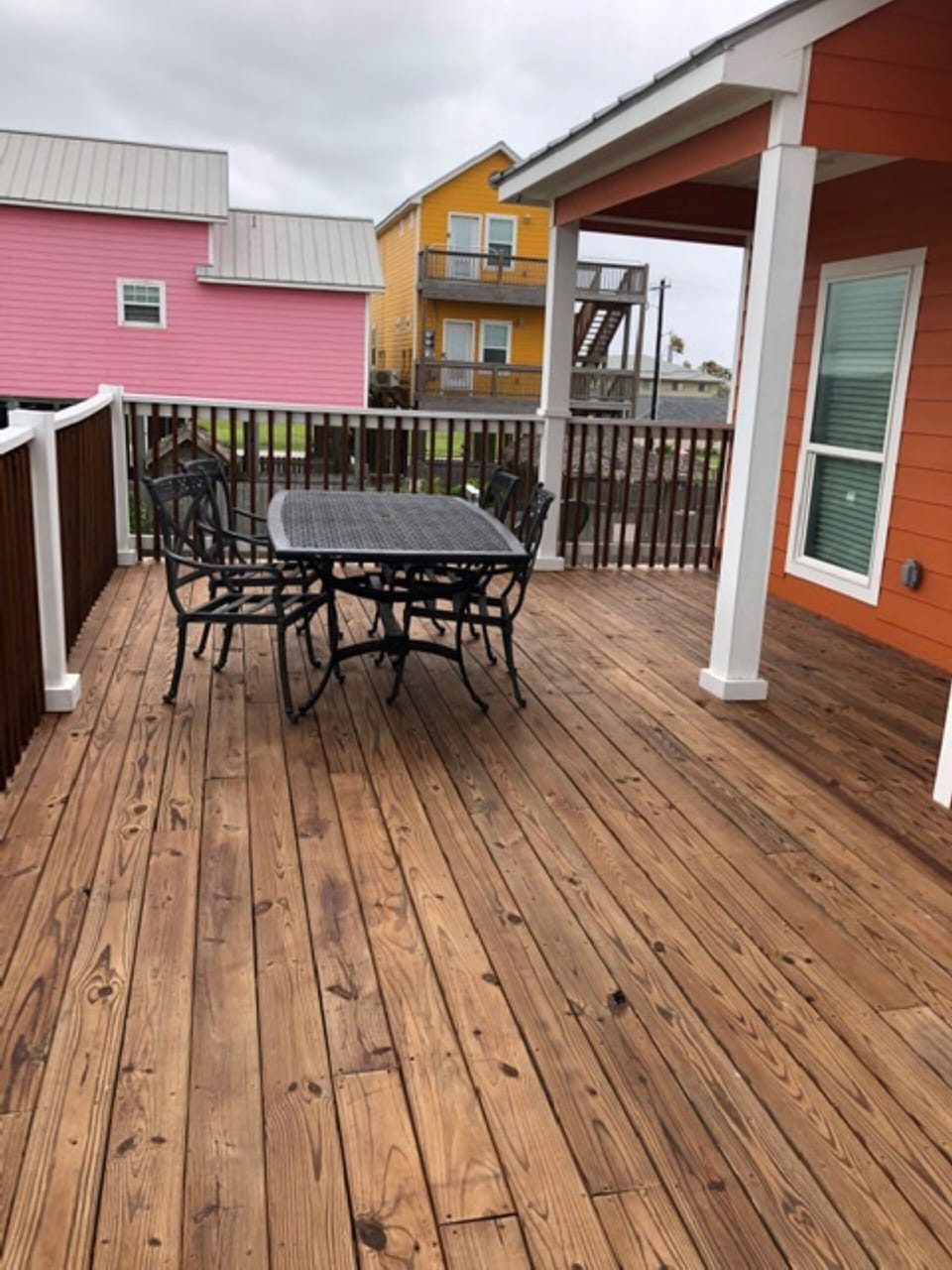 Front balcony/porch - plenty of room for fun! 