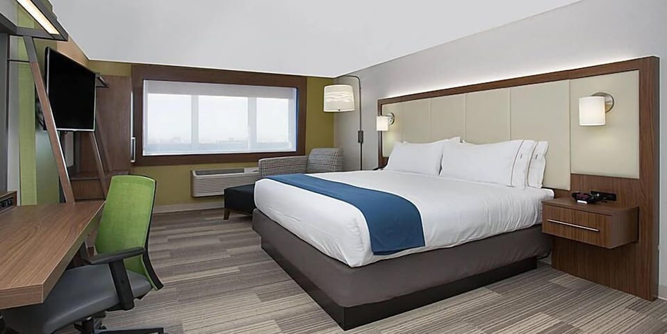 In-room safe, desk, blackout drapes, cribs/infant beds