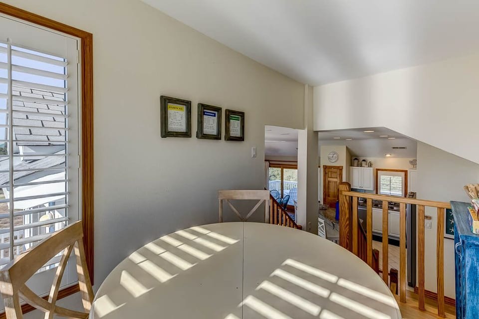 Loft with Table (seats 4)