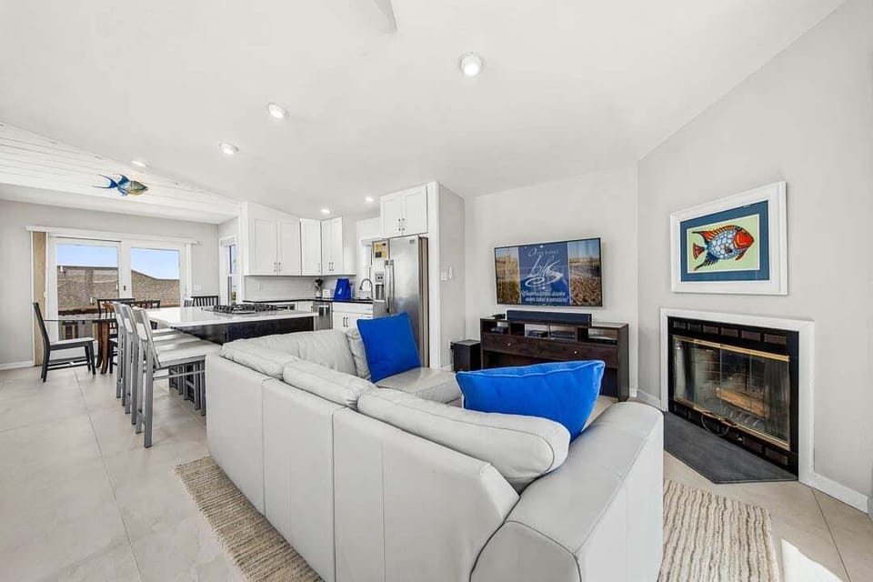 Top-Level Living Room with Deck Access
