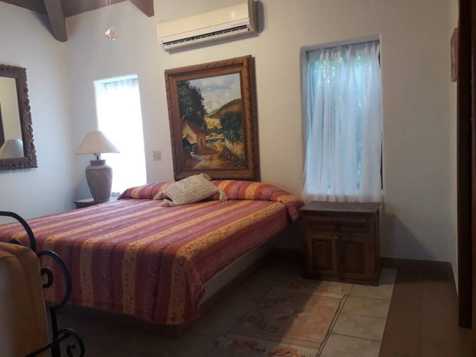One Cal King bed