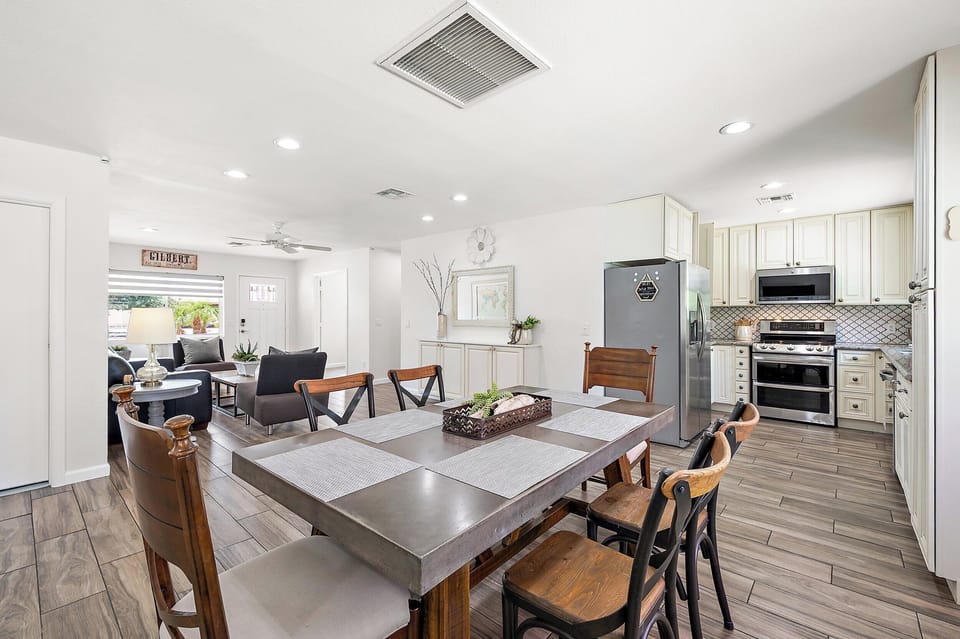 great kitchen
