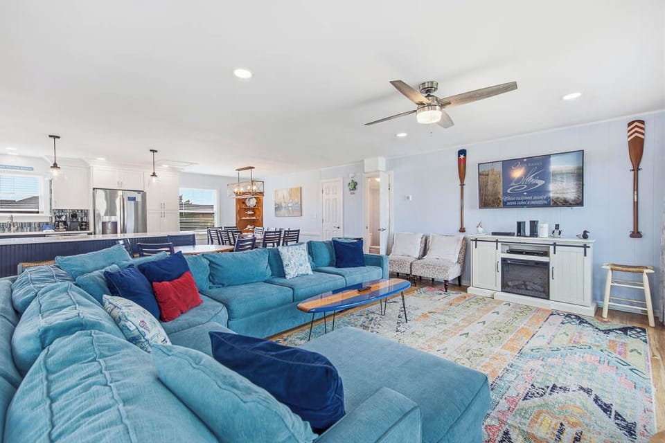 Top-Level Living Room with Deck Access