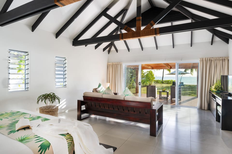 Bungalow, Beachfront | In-room safe, desk, blackout drapes, iron/ironing board
