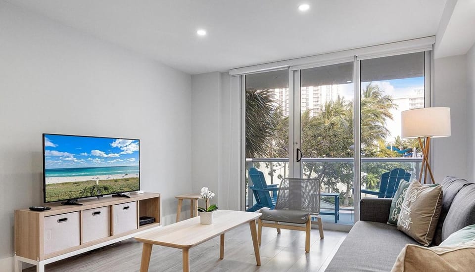 Sunny Isles Ocean Reserve 2nd floor by AmmosFL (7810)