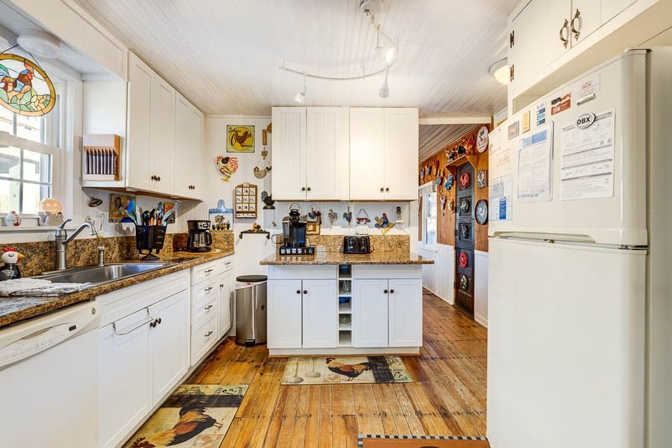 Ground-Level Kitchen