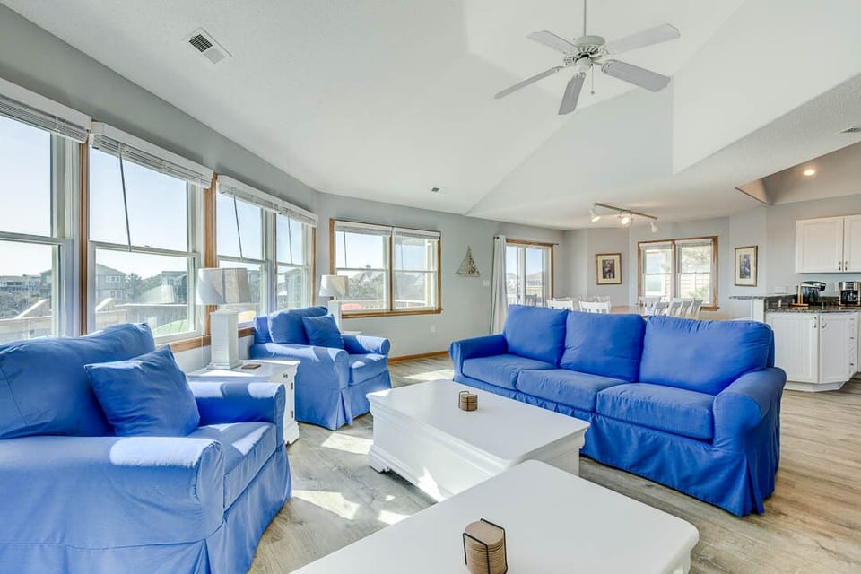 Top-Level Living Room with Deck Access
