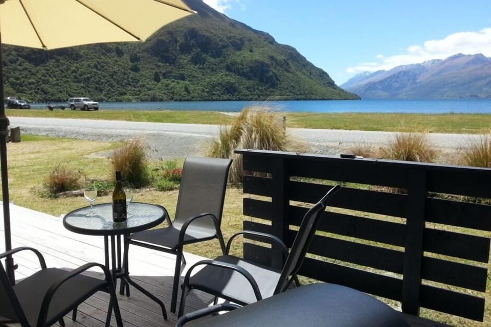 Dine in magnificent lake and mountain views