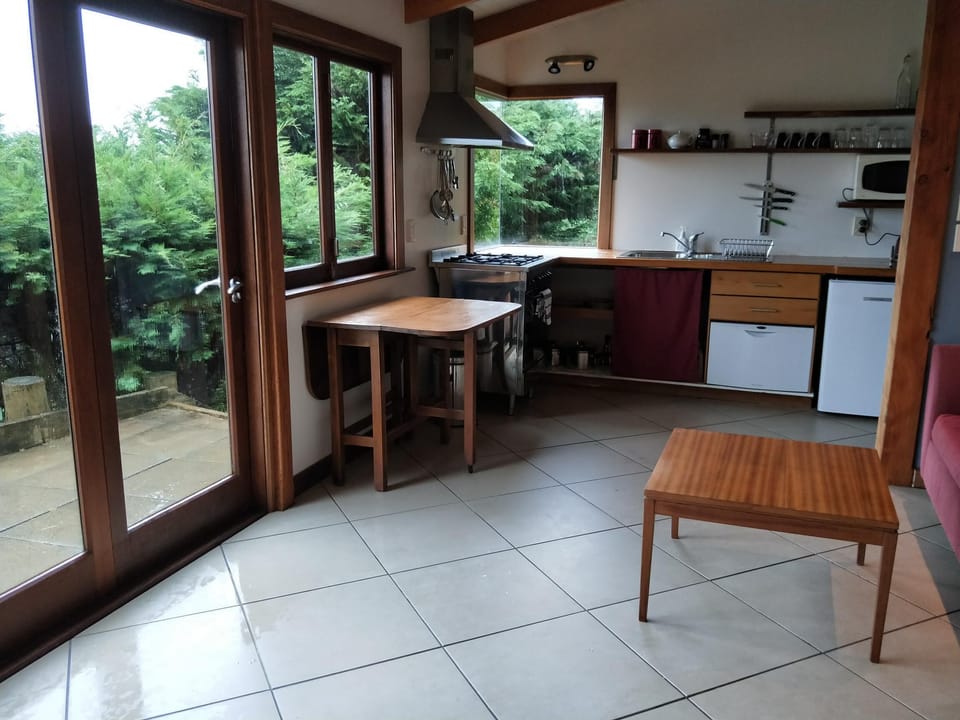 Flat Kitchen