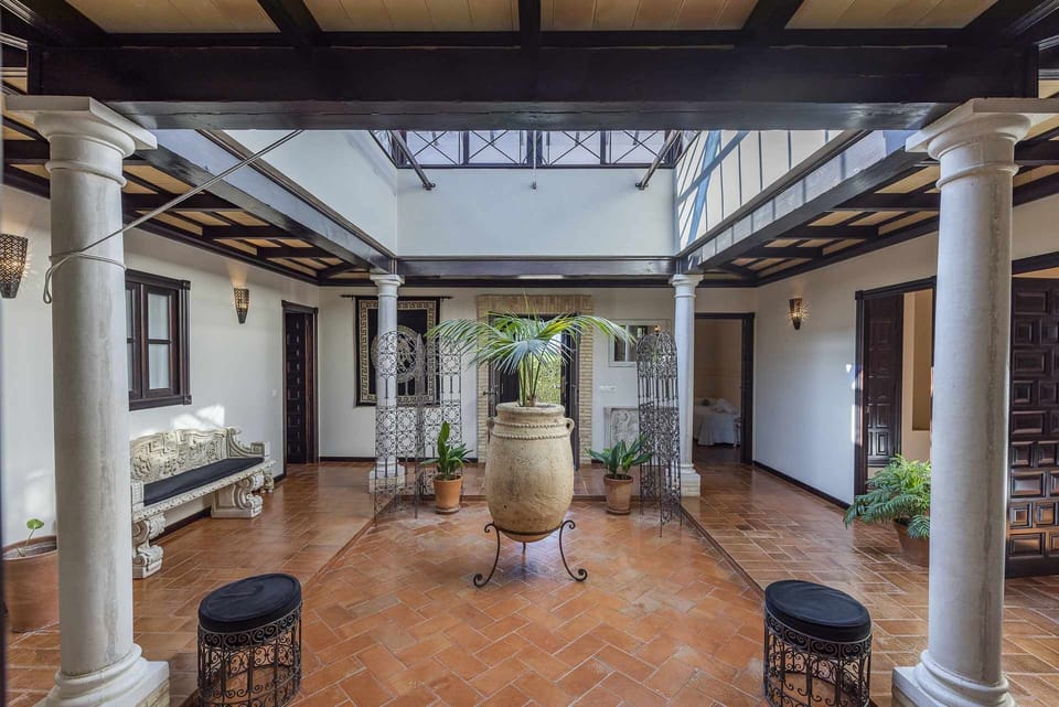 Inner courtyard view