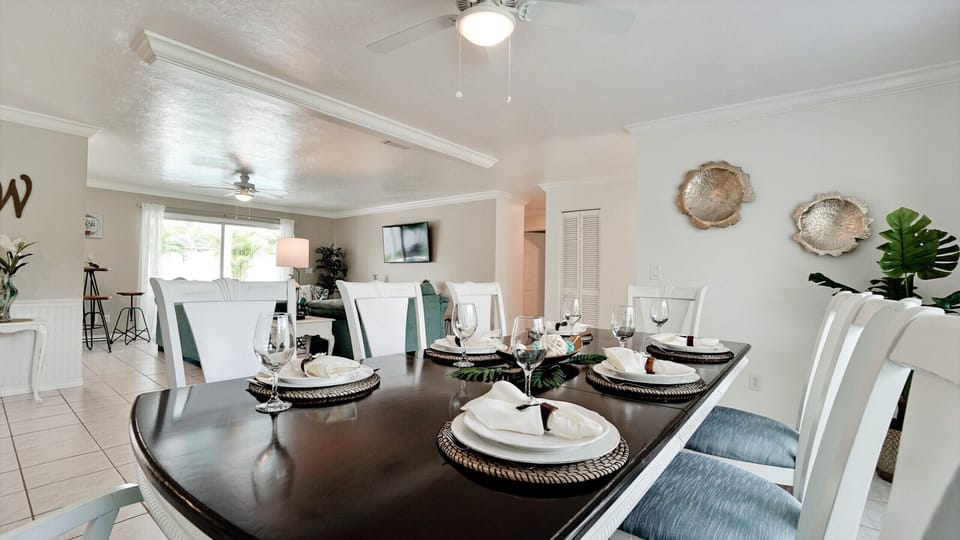 Interior dining