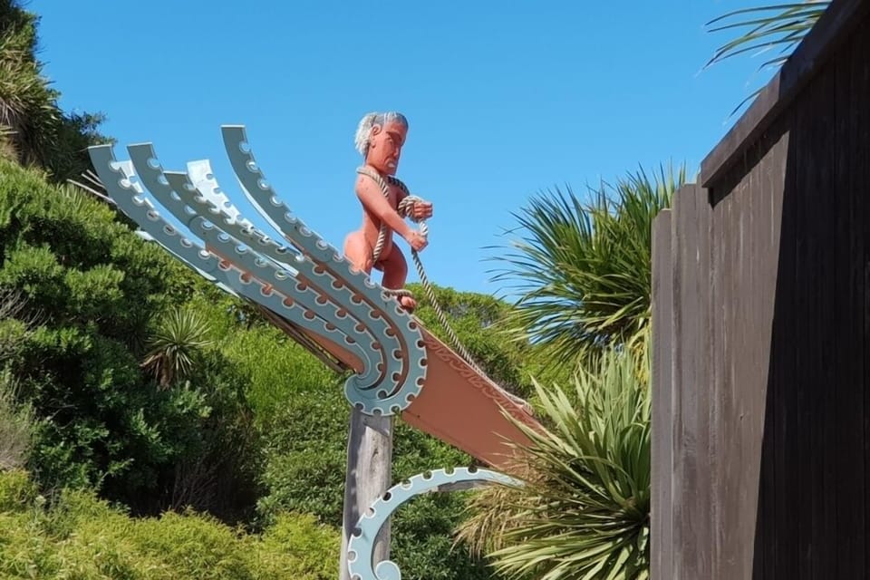 Entrance way to Peninsular walk from South Bay Domain