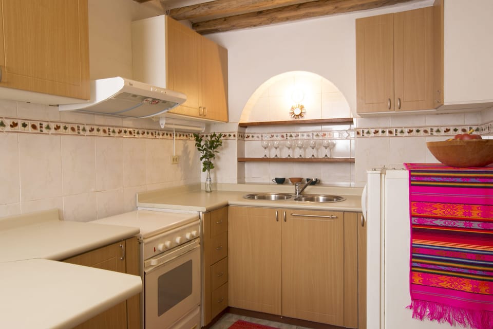 A fully equipped kitchen