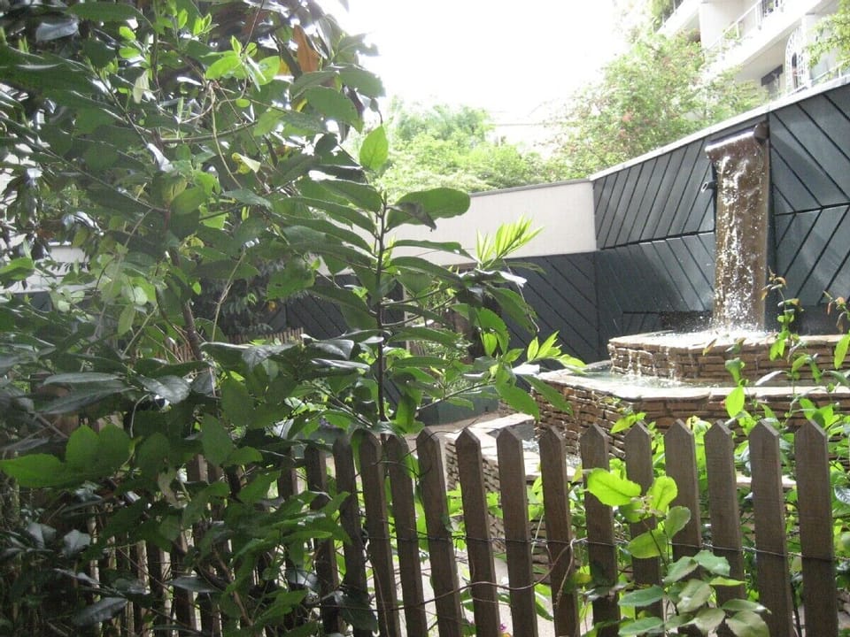Fountain facing bedrooms