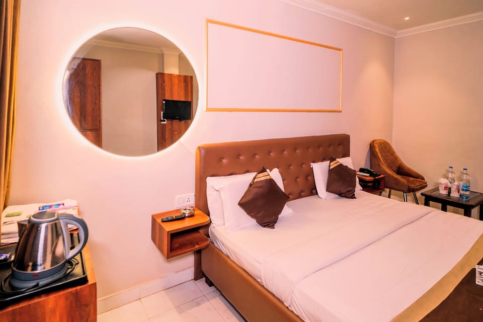 Blackout drapes, iron/ironing board, free WiFi, bed sheets