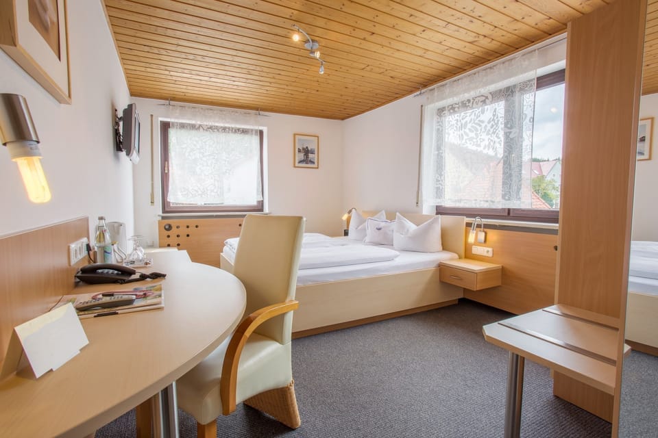 Double Room (Category B) | Desk, iron/ironing board, cribs/infant beds, free WiFi