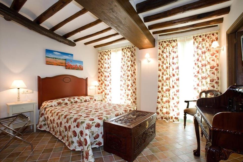 Premium bedding, pillowtop beds, soundproofing, free WiFi