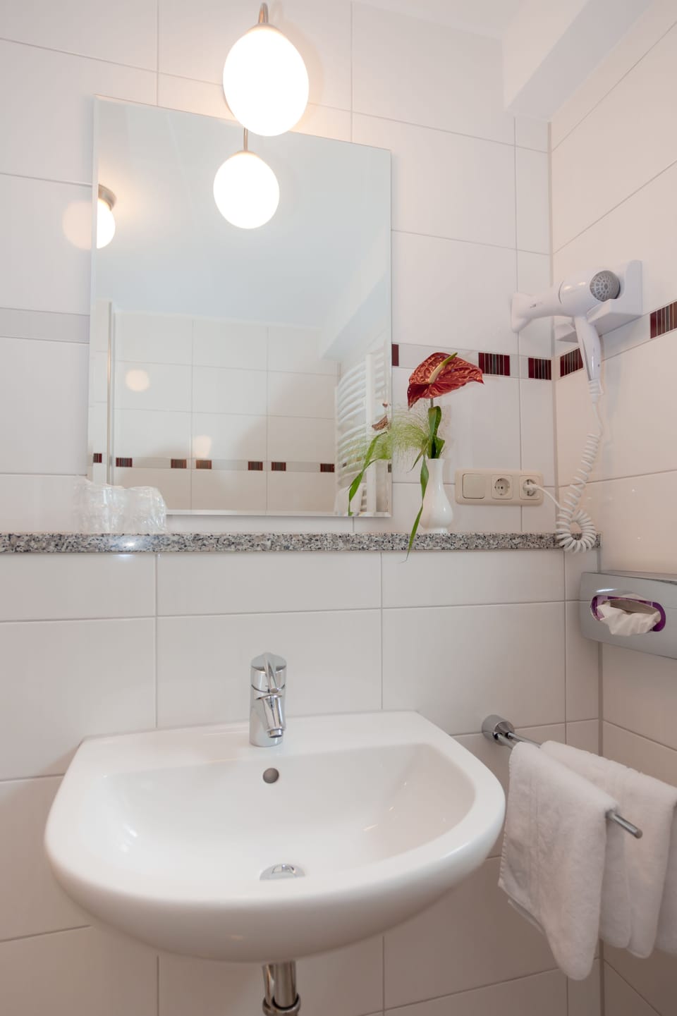 Bathroom sink