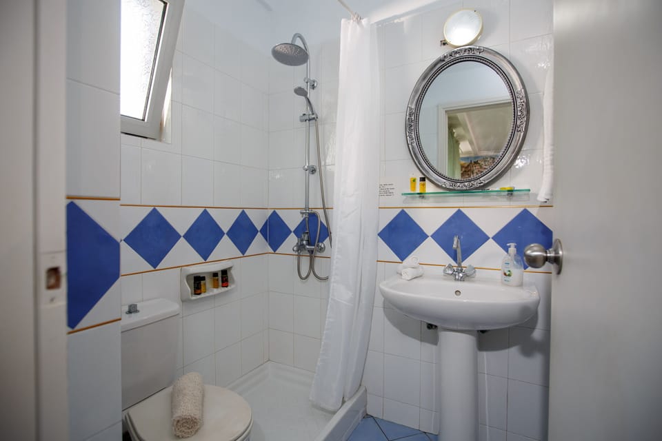 Hair dryer, towels